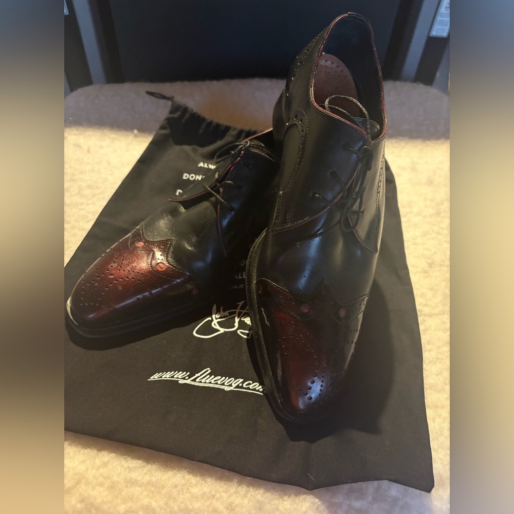 Elegant Fluevog Oxford Style ,Black and Dark Marroon Patent toe Cap .